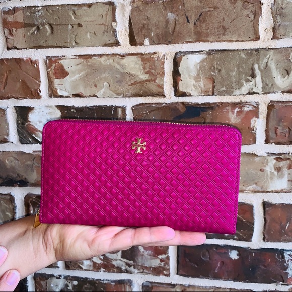 Tory Burch Handbags - OFFERS? NEW Tory Burch MARION EMBOSSED Wallet